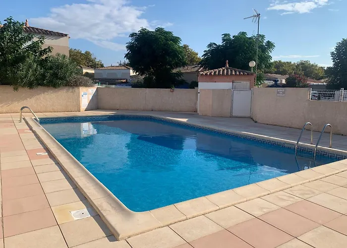 Les Lavandines 1-6 By Interhome Сasa de vacaciones Agde